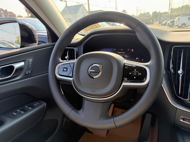 new 2025 Volvo XC60 car, priced at $54,735