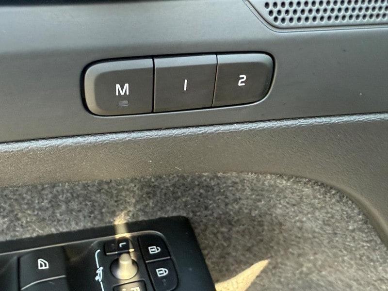 used 2023 Volvo XC40 Recharge Pure Electric car, priced at $28,420