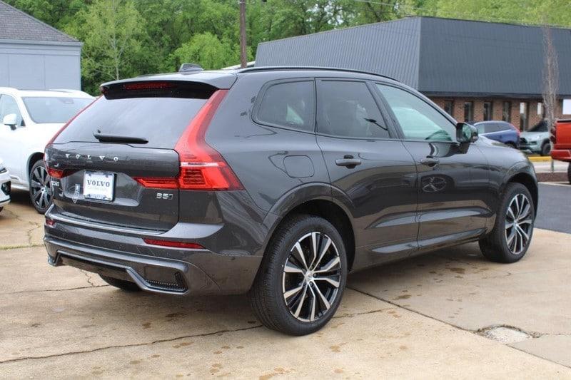 new 2024 Volvo XC60 car, priced at $56,720