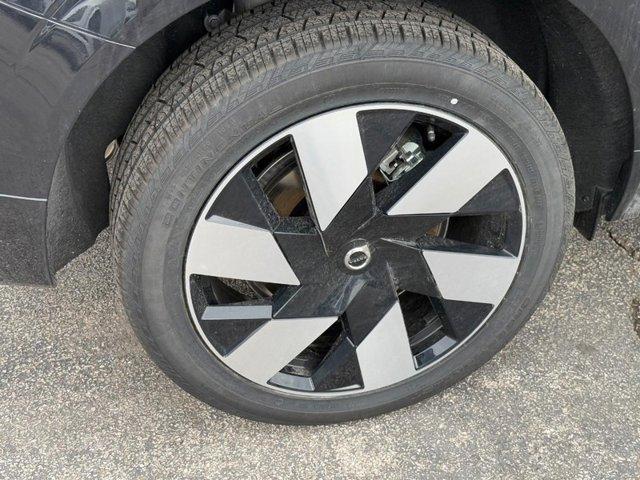 new 2025 Volvo XC60 Plug-In Hybrid car, priced at $51,692