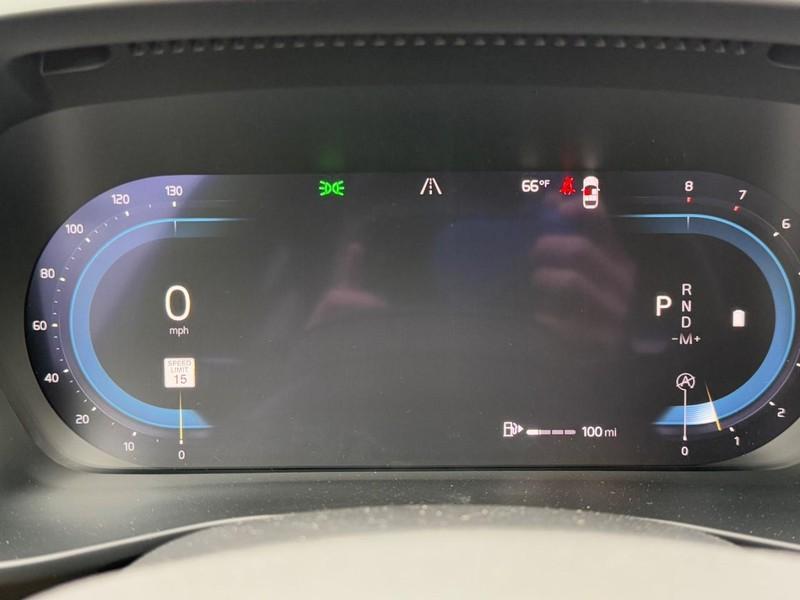 new 2025 Volvo XC40 car, priced at $49,790