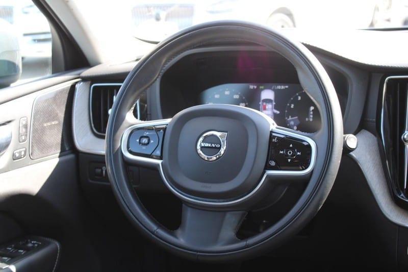 used 2021 Volvo XC60 car, priced at $34,421