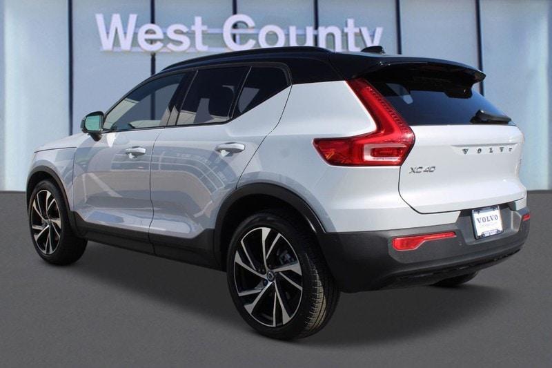 used 2021 Volvo XC40 car, priced at $35,000