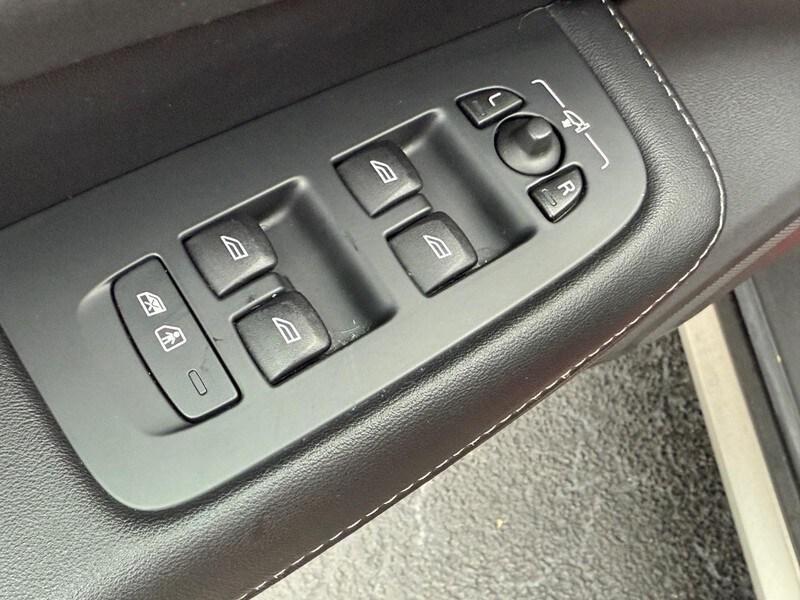used 2021 Volvo V60 Cross Country car, priced at $27,854