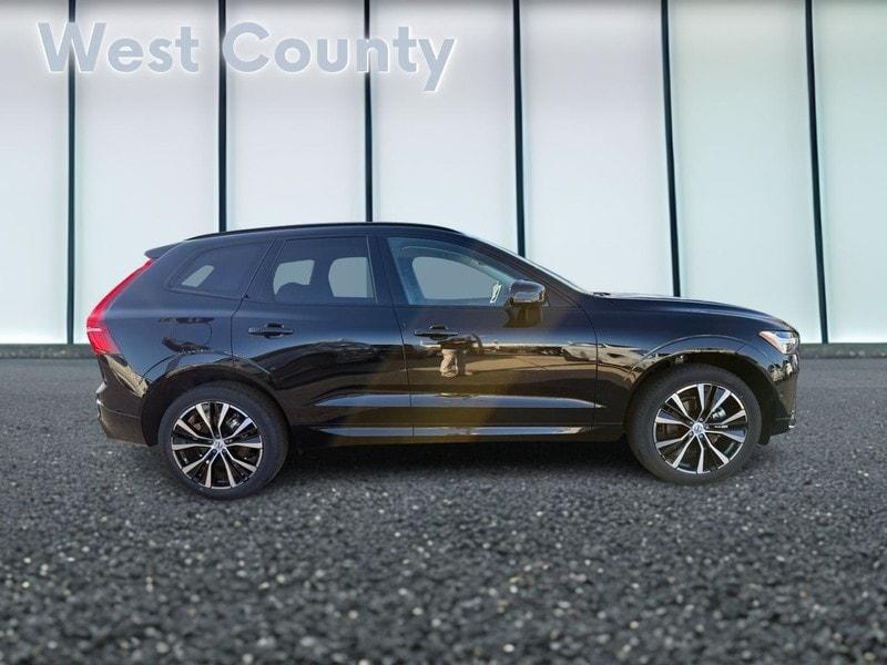 new 2025 Volvo XC60 car