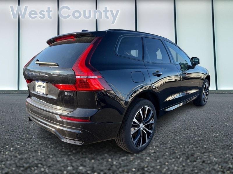 new 2025 Volvo XC60 car