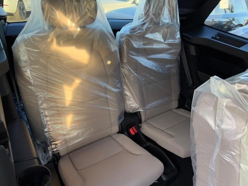 new 2026 Volvo XC90 car, priced at $71,825