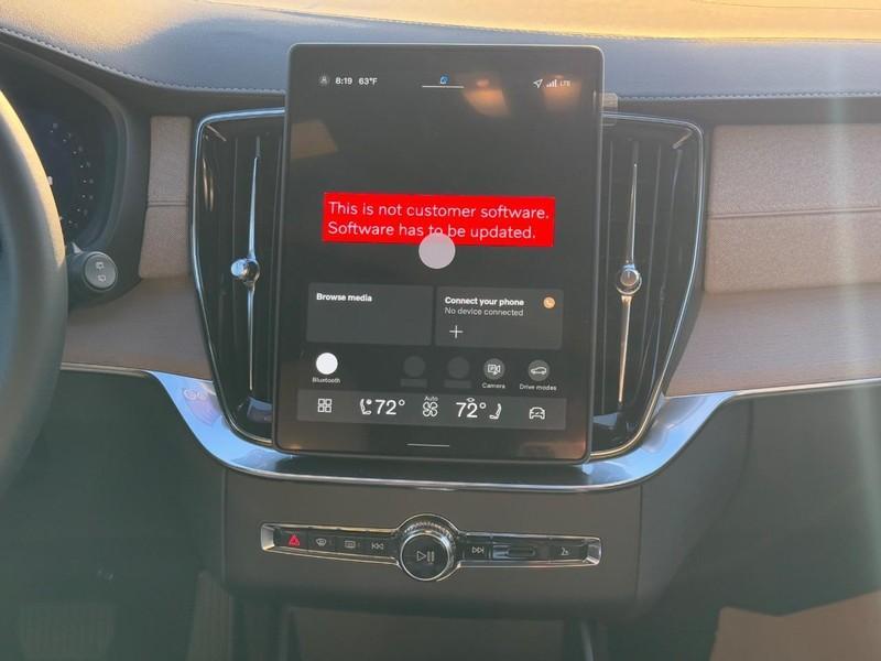 new 2026 Volvo XC90 car, priced at $71,825
