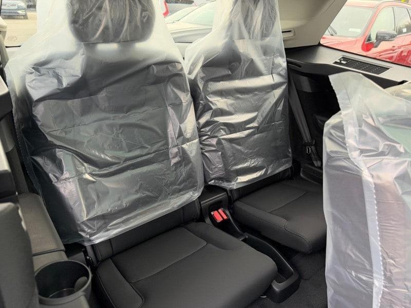 new 2025 Volvo XC90 Plug-In Hybrid car, priced at $72,805