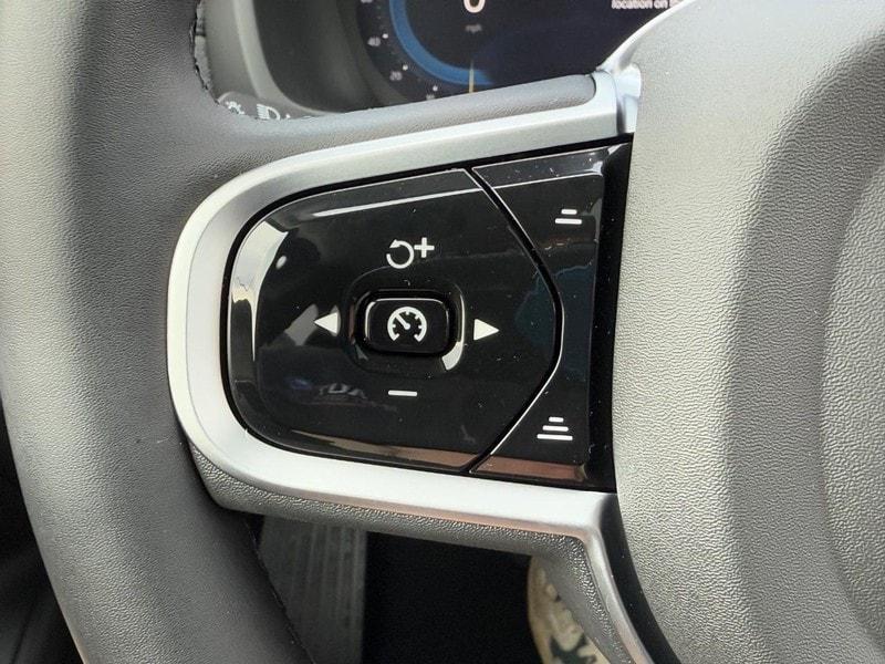 new 2025 Volvo XC90 Plug-In Hybrid car, priced at $72,805