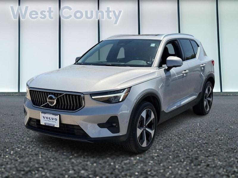 used 2025 Volvo XC40 car, priced at $40,000
