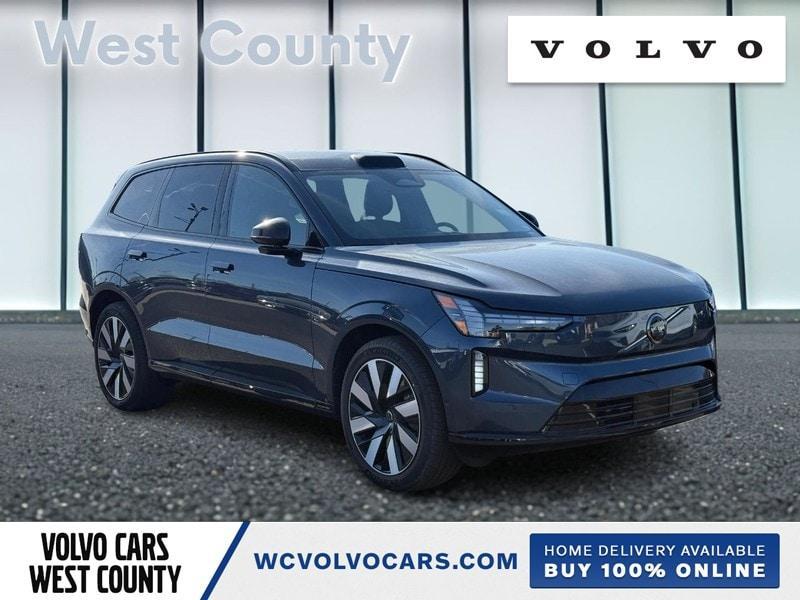 new 2025 Volvo EX90 car, priced at $90,840