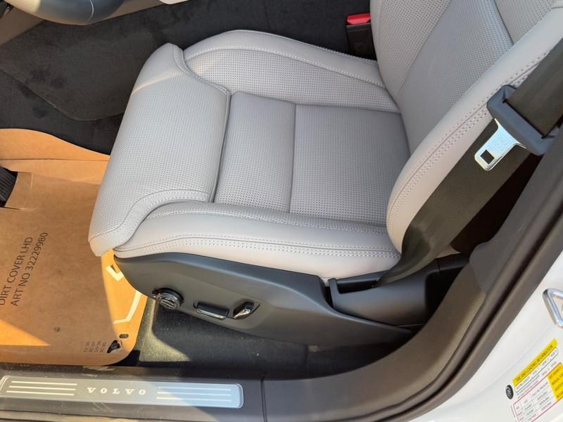 new 2026 Volvo XC90 car, priced at $75,535
