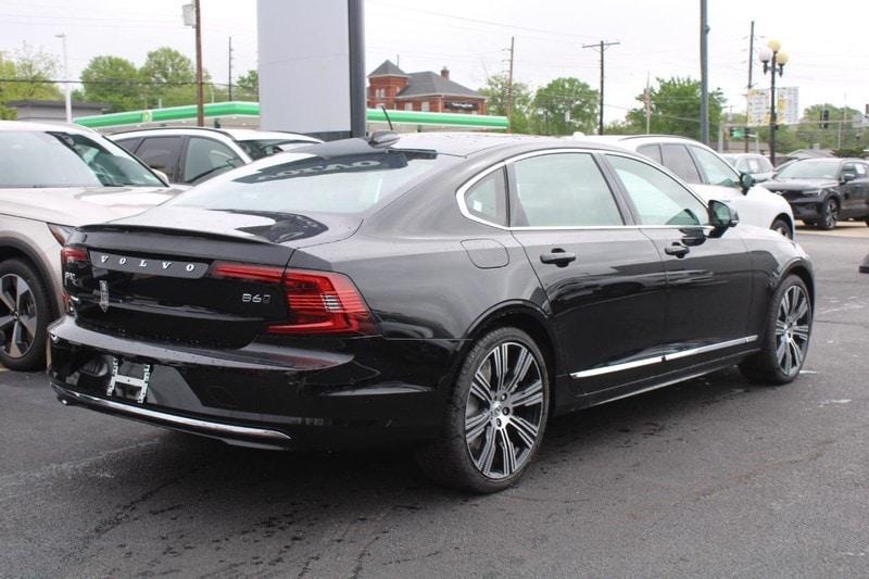 new 2024 Volvo S90 car, priced at $65,925