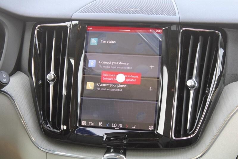 new 2025 Volvo XC60 car, priced at $54,025