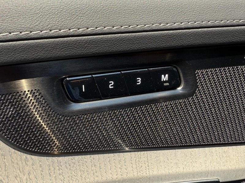 new 2025 Volvo XC90 Plug-In Hybrid car, priced at $82,405
