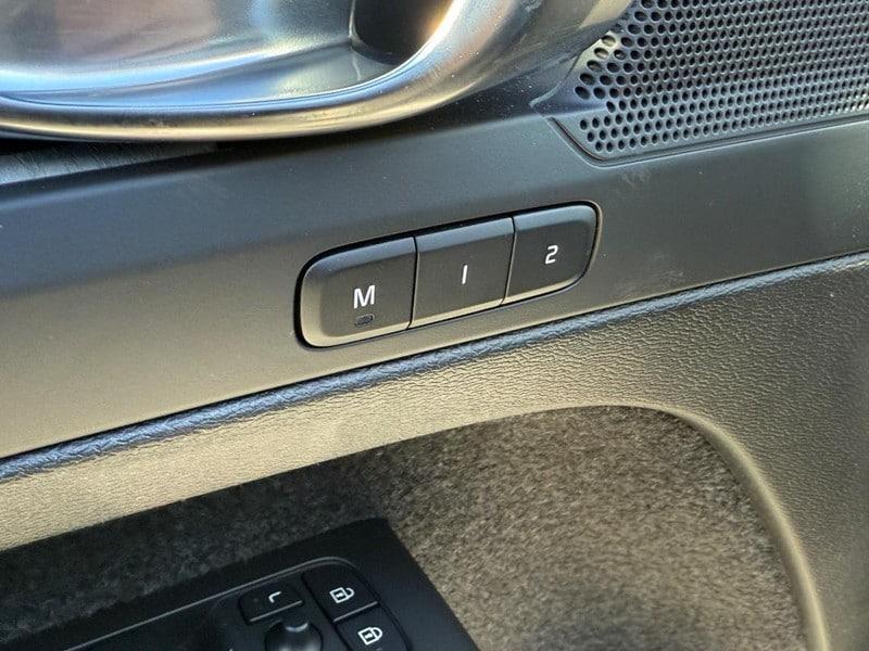 used 2025 Volvo XC40 car, priced at $31,987