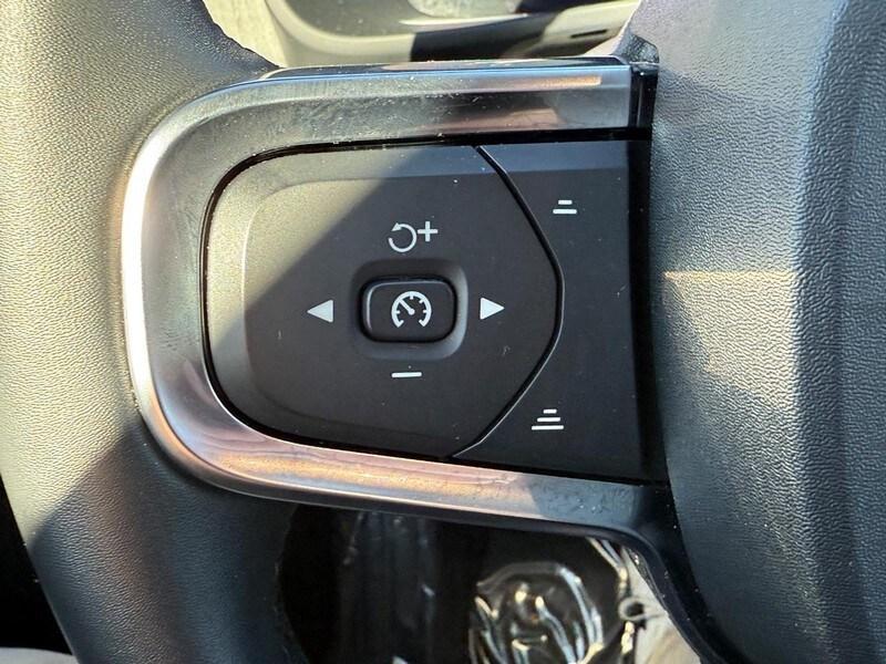 used 2025 Volvo XC40 car, priced at $31,987