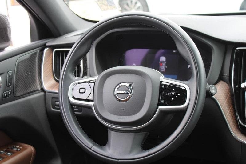 used 2022 Volvo XC60 car, priced at $42,500