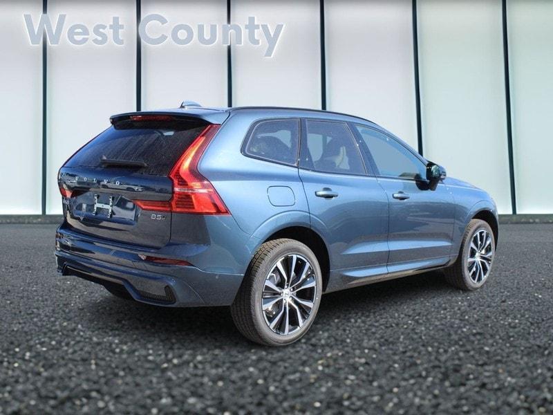 new 2025 Volvo XC60 car, priced at $55,725