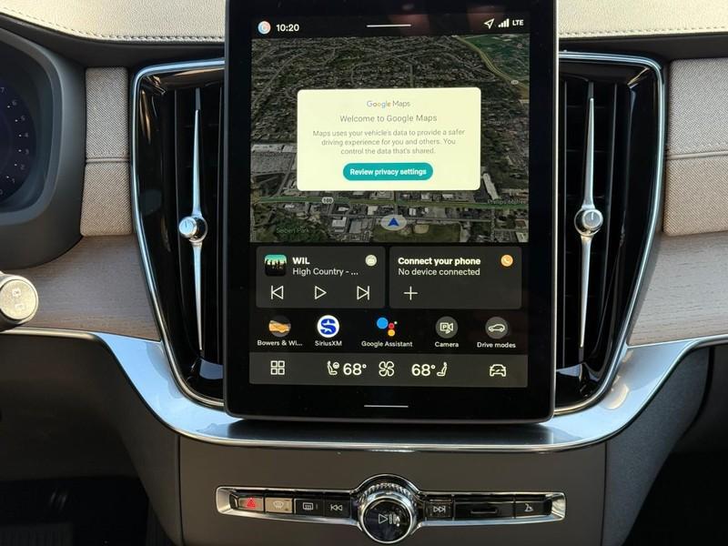 new 2026 Volvo XC90 car, priced at $83,645