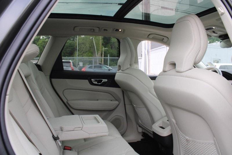 used 2021 Volvo XC60 car, priced at $35,000