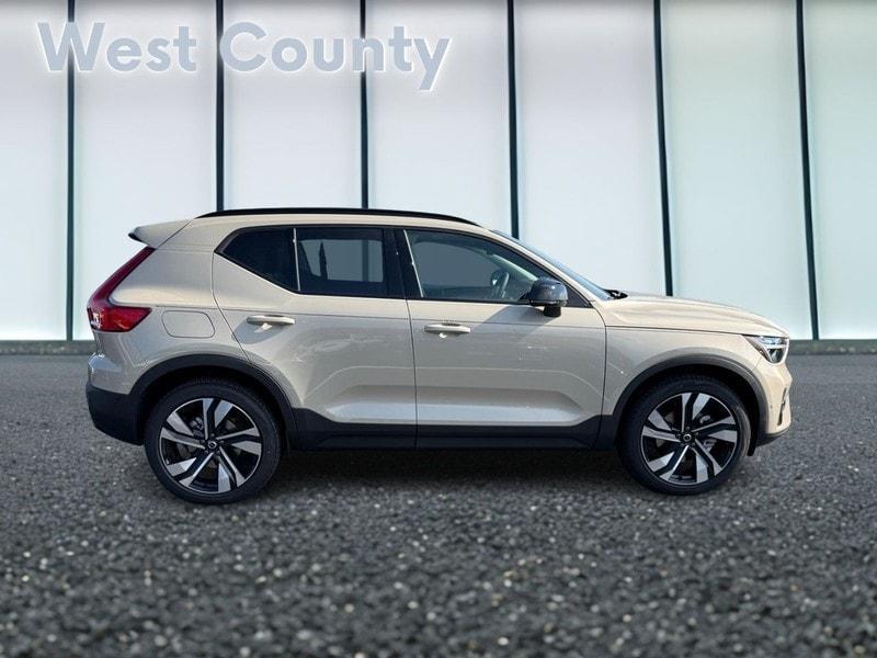 new 2026 Volvo XC40 car, priced at $51,175