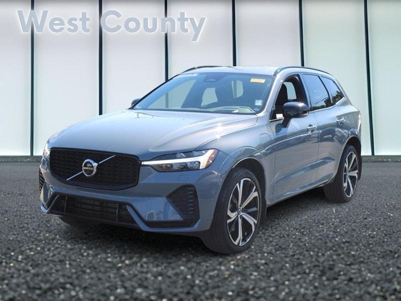 used 2022 Volvo XC60 Recharge Plug-In Hybrid car, priced at $43,500