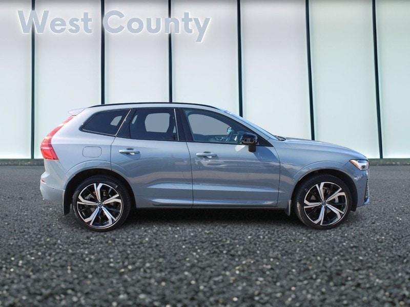 used 2022 Volvo XC60 Recharge Plug-In Hybrid car, priced at $43,500