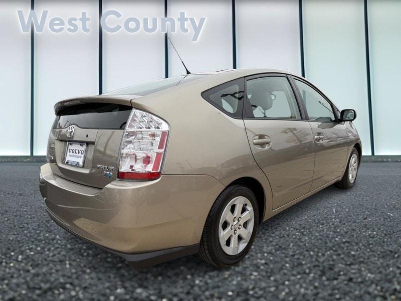 used 2007 Toyota Prius car, priced at $10,000