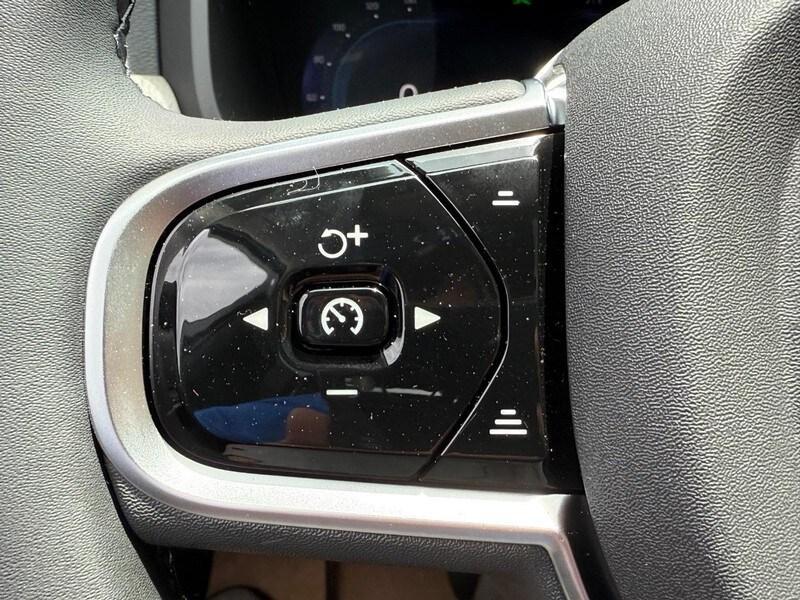 new 2025 Volvo V90 Cross Country car, priced at $64,165