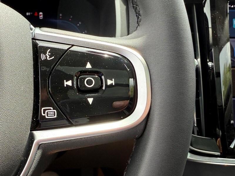 new 2025 Volvo V90 Cross Country car, priced at $64,165