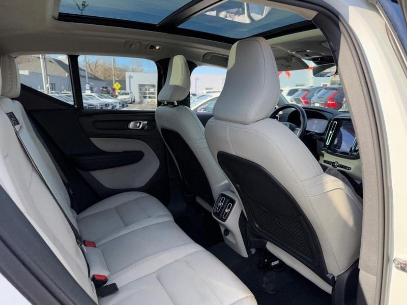 used 2019 Volvo XC40 car, priced at $22,822