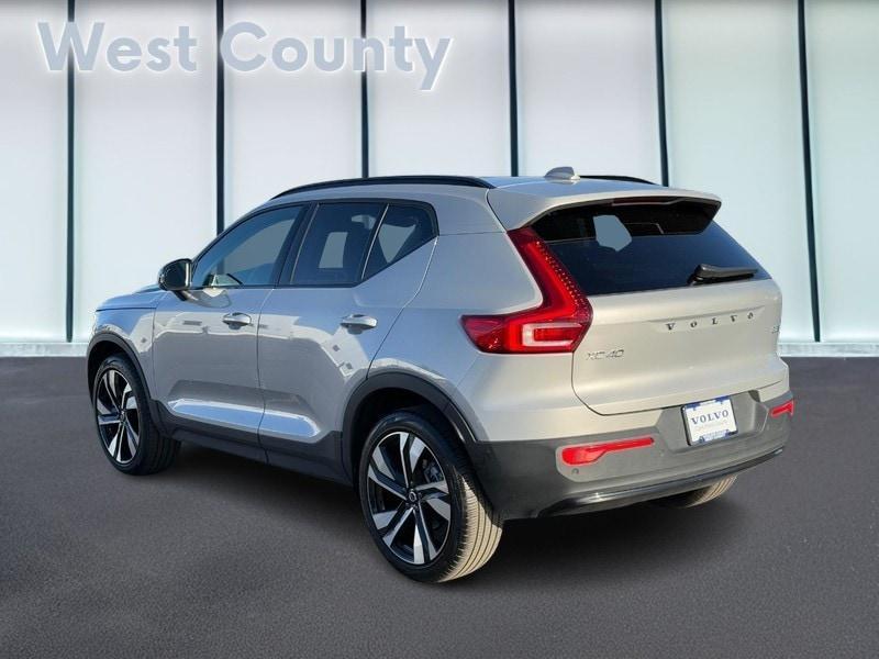 used 2025 Volvo XC40 car, priced at $31,991
