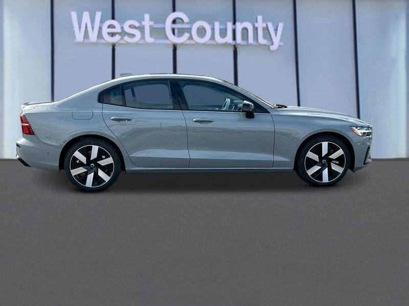 new 2024 Volvo S60 Recharge Plug-In Hybrid car, priced at $58,730