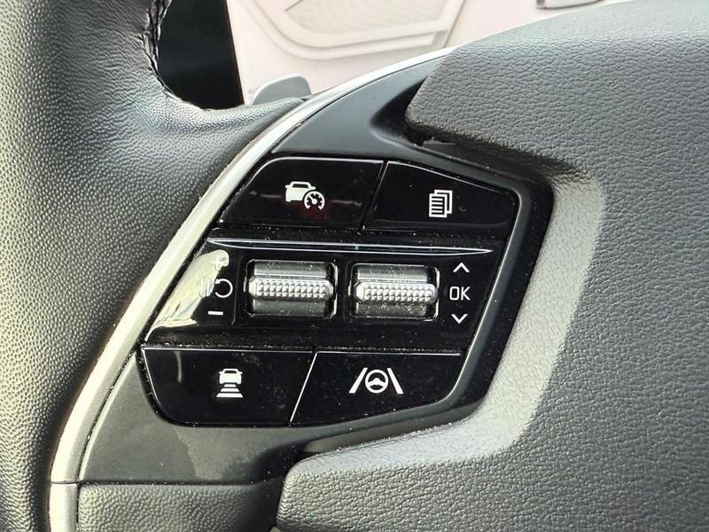 used 2022 Kia EV6 car, priced at $21,897