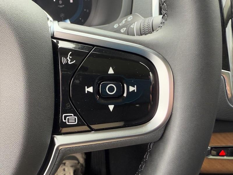 new 2025 Volvo XC90 car, priced at $63,765
