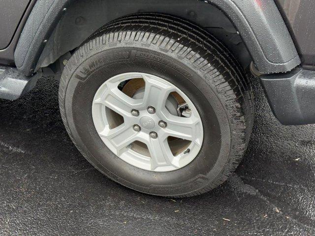 used 2021 Jeep Wrangler Unlimited car, priced at $28,972