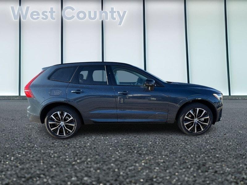 new 2025 Volvo XC60 car, priced at $55,335