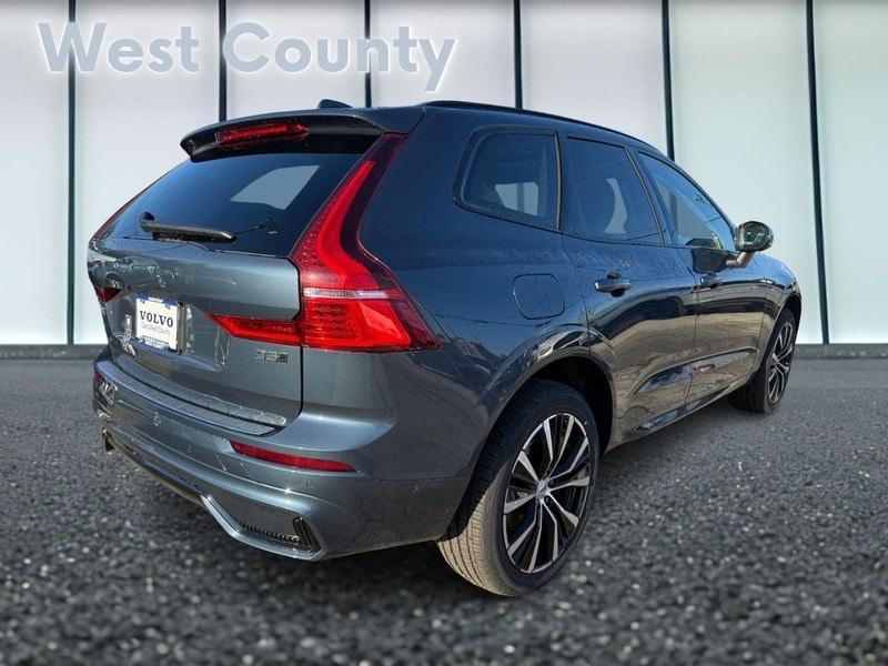 new 2025 Volvo XC60 car, priced at $55,335