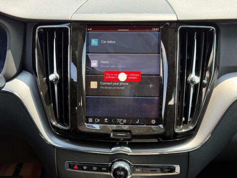 new 2025 Volvo XC60 car, priced at $49,095