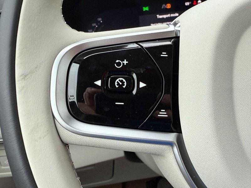 new 2026 Volvo XC90 car, priced at $76,525