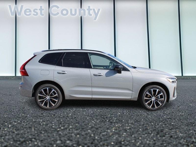 new 2025 Volvo XC60 car, priced at $55,335