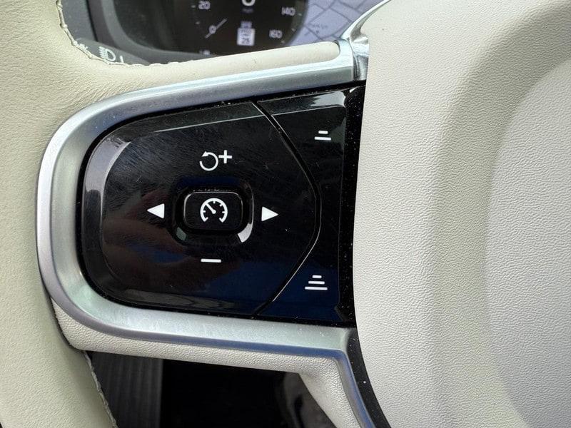 used 2022 Volvo XC90 Recharge Plug-In Hybrid car, priced at $57,911