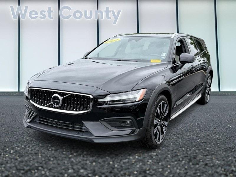 used 2024 Volvo V60 Cross Country car, priced at $47,500