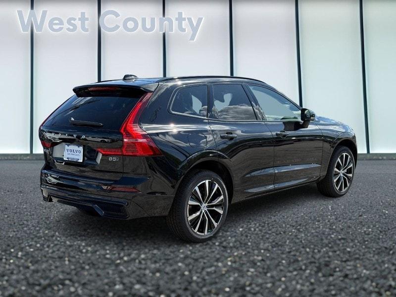 new 2025 Volvo XC60 car, priced at $55,360