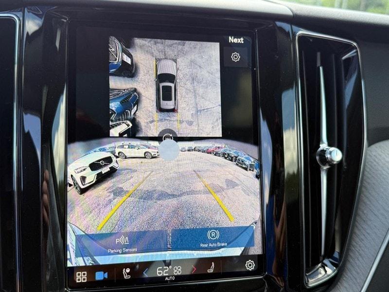 new 2025 Volvo XC60 car, priced at $55,360