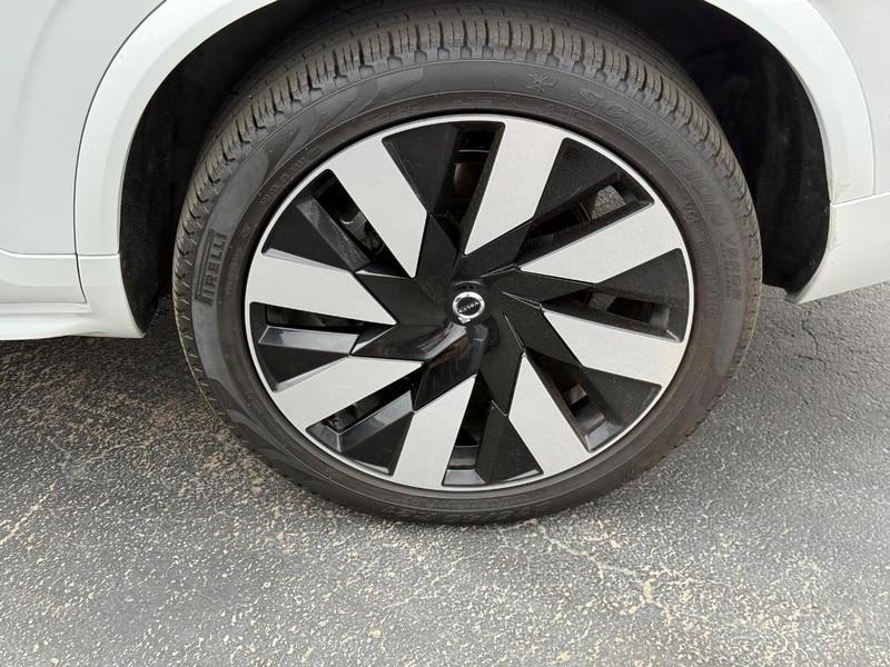 used 2024 Volvo XC90 Recharge Plug-In Hybrid car, priced at $67,955