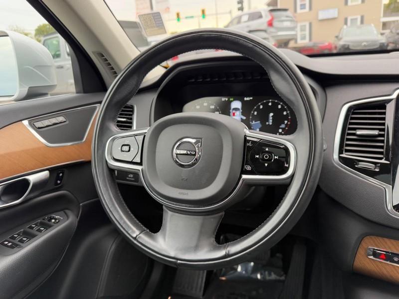 used 2022 Volvo XC90 car, priced at $36,882