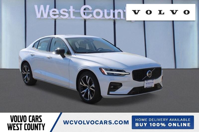 new 2024 Volvo S60 car, priced at $42,475